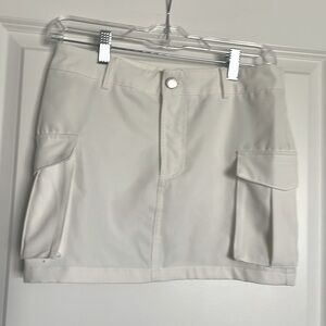 SHEIN XS white skirt $10 Good Condition
